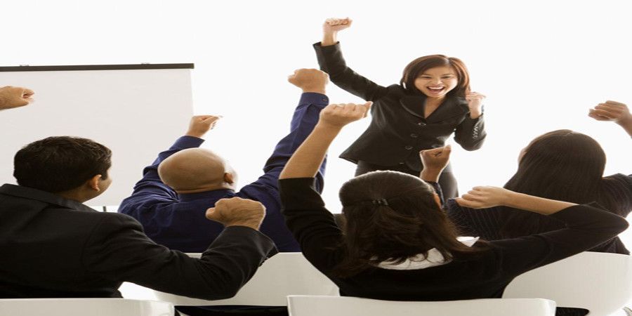 Top 10 de las mejores empresas para mujeres líderes 2016