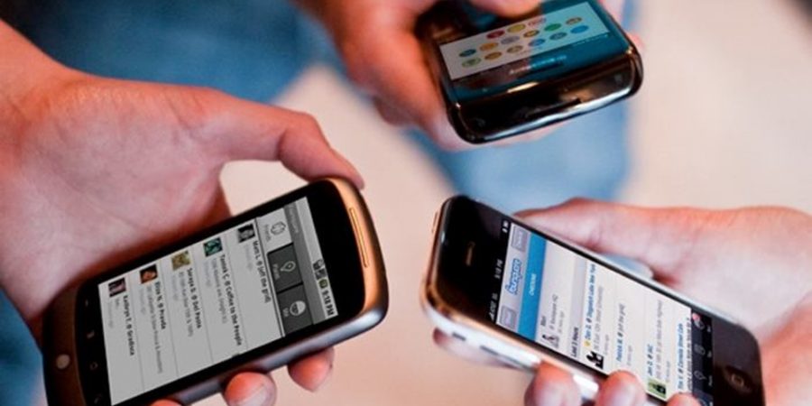 El balance entre redes sociales y trabajo